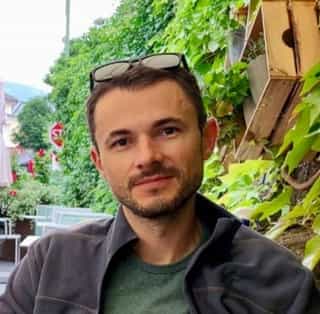 Adi Lazăr